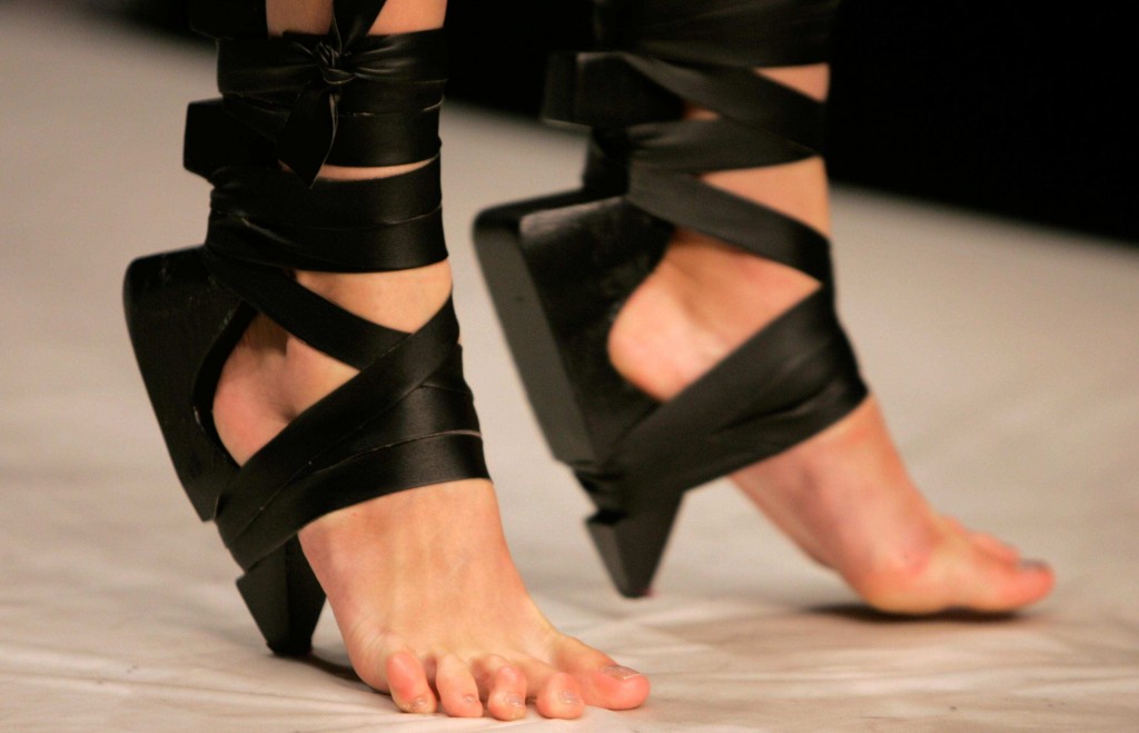 Avantgarde women's shoe design